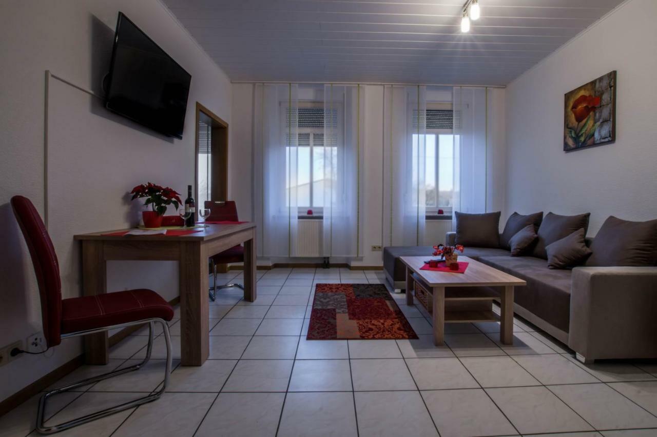 Ferienwohnung Scheid Лар Экстерьер фото